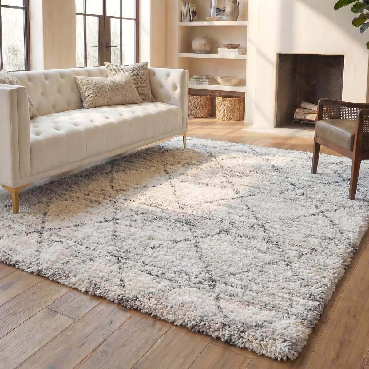 SAFAVIEH Area Rug 8x10 - Fontana Shag Collection - Large - Pink & Ivory, Modern Design, Non-Shedding & Easy Cleaning, Ultra Plush Thick Pile, Ideal for Living Room, Bedroom, Dining Space (FNT886U)