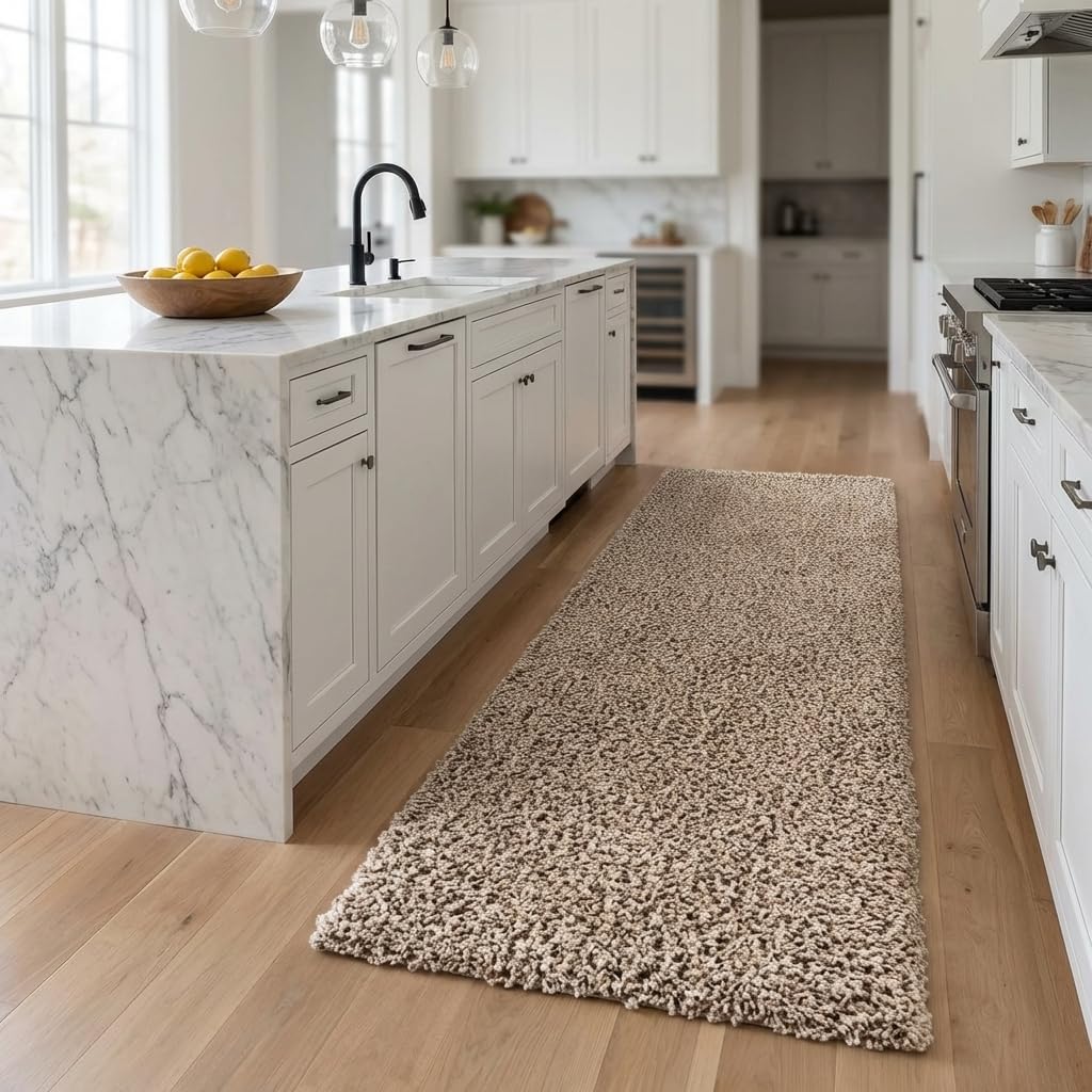 Unique Loom Solid Shag Collection Area Rug (8' x 10' Rectangle, Sandy Brown)