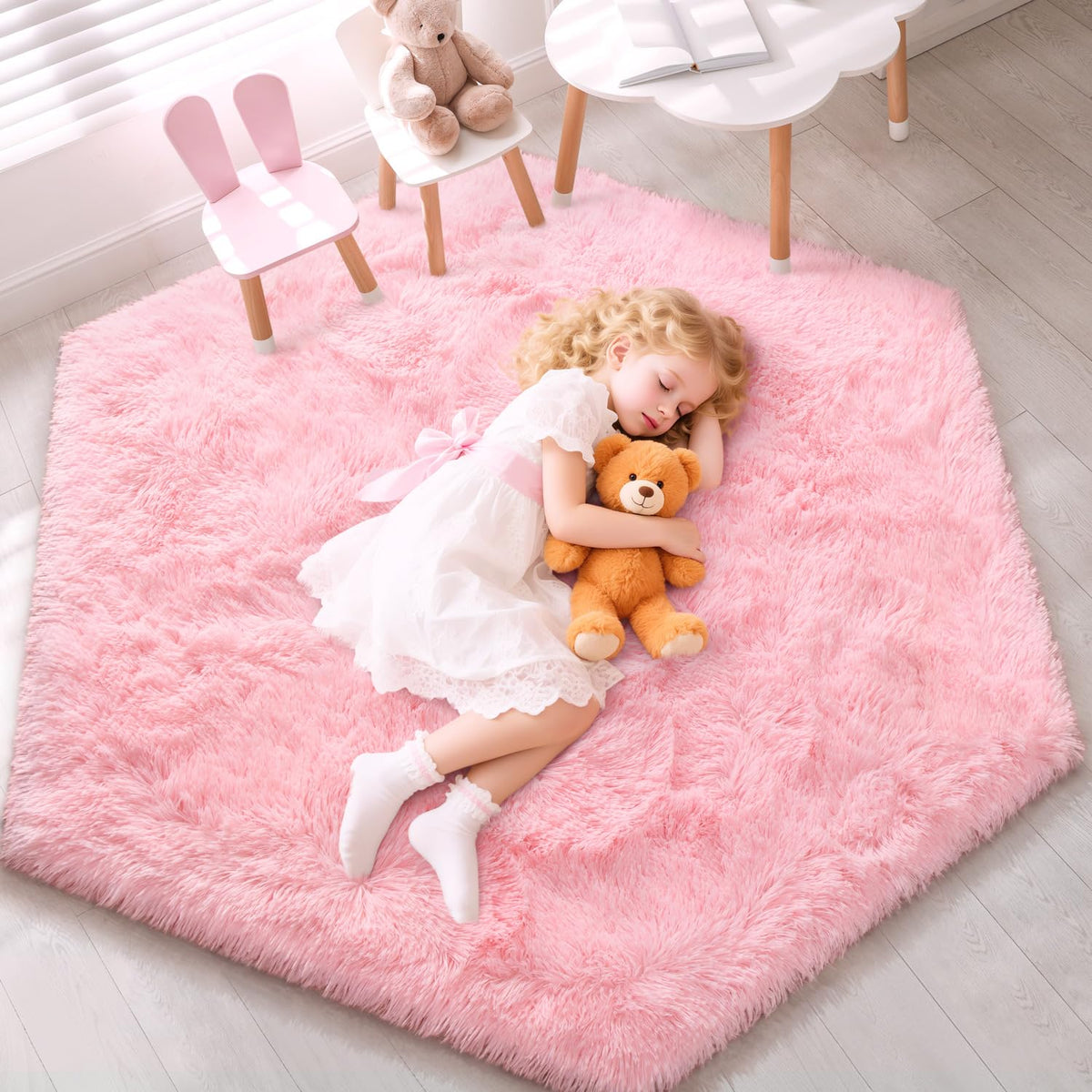 EVOIONOS Pink Round Rug for Bedroom, 4x4 Ft Fluffy Soft Circle Area Rugs for Living Room, Plush Shaggy Circular Carpet for Indoor Floor Bedside Girls Nursery, Machine-Washable Home Decor Aesthetic