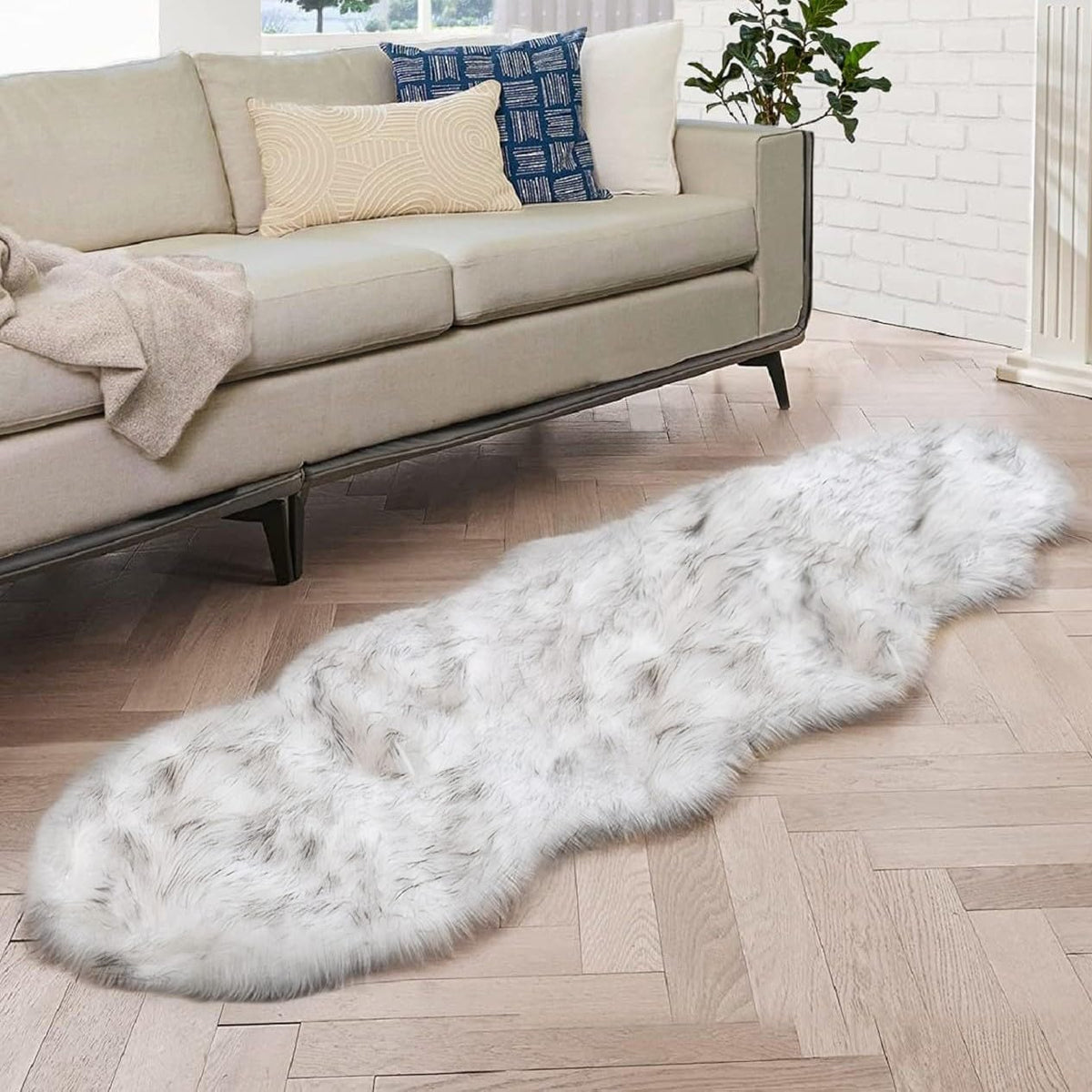 ORINOVA Beige Shag Faux Sheepskin Washable 4X6 Fur Rug for Living Room Bedroom Fluffy Furry Area Rug Rectangle Nursery Decor Rug
