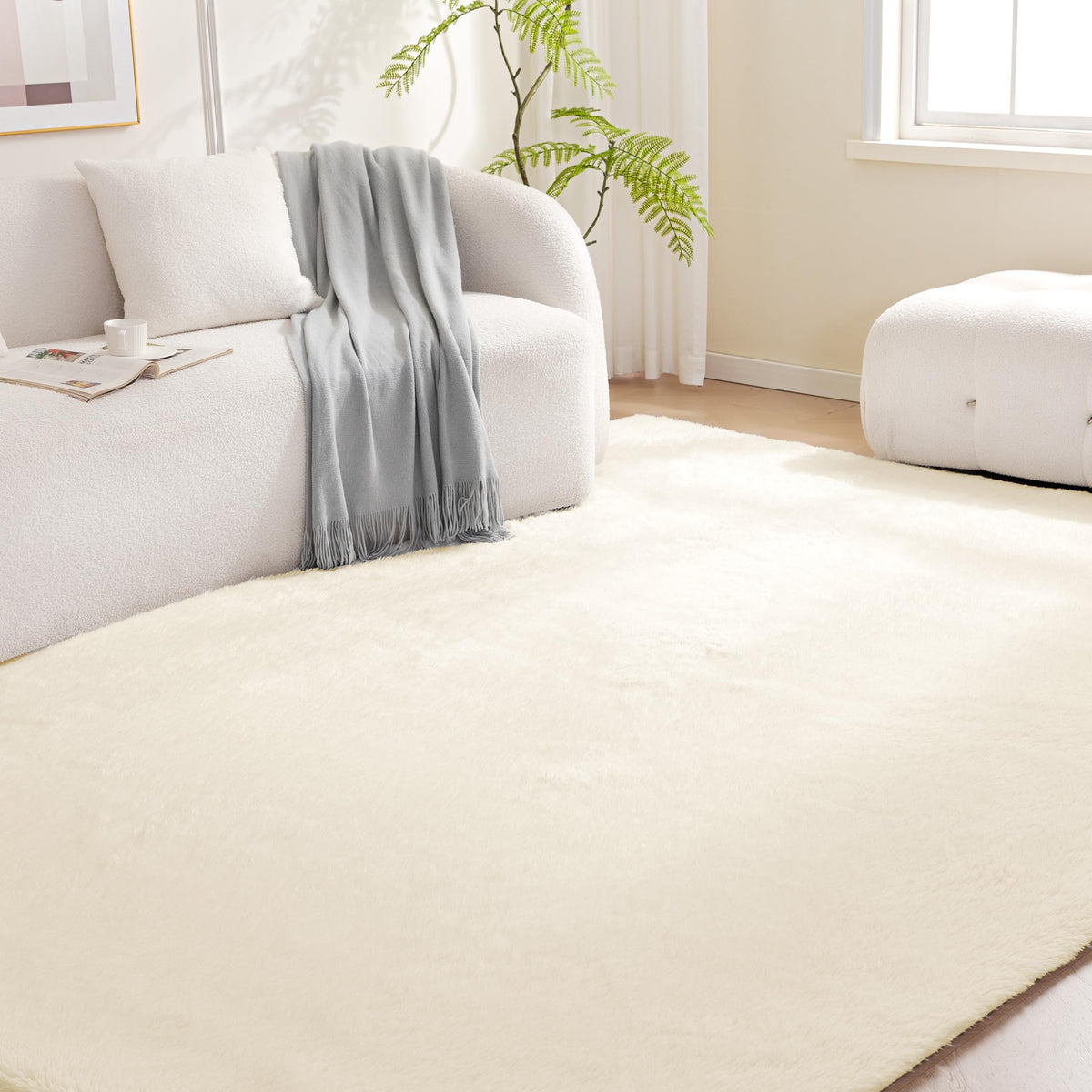 Amazon Basics Fluffy Washable Area Rug, Shaggy Carpet for Living Room, Bedroom, 5' W × 7' L, Pink