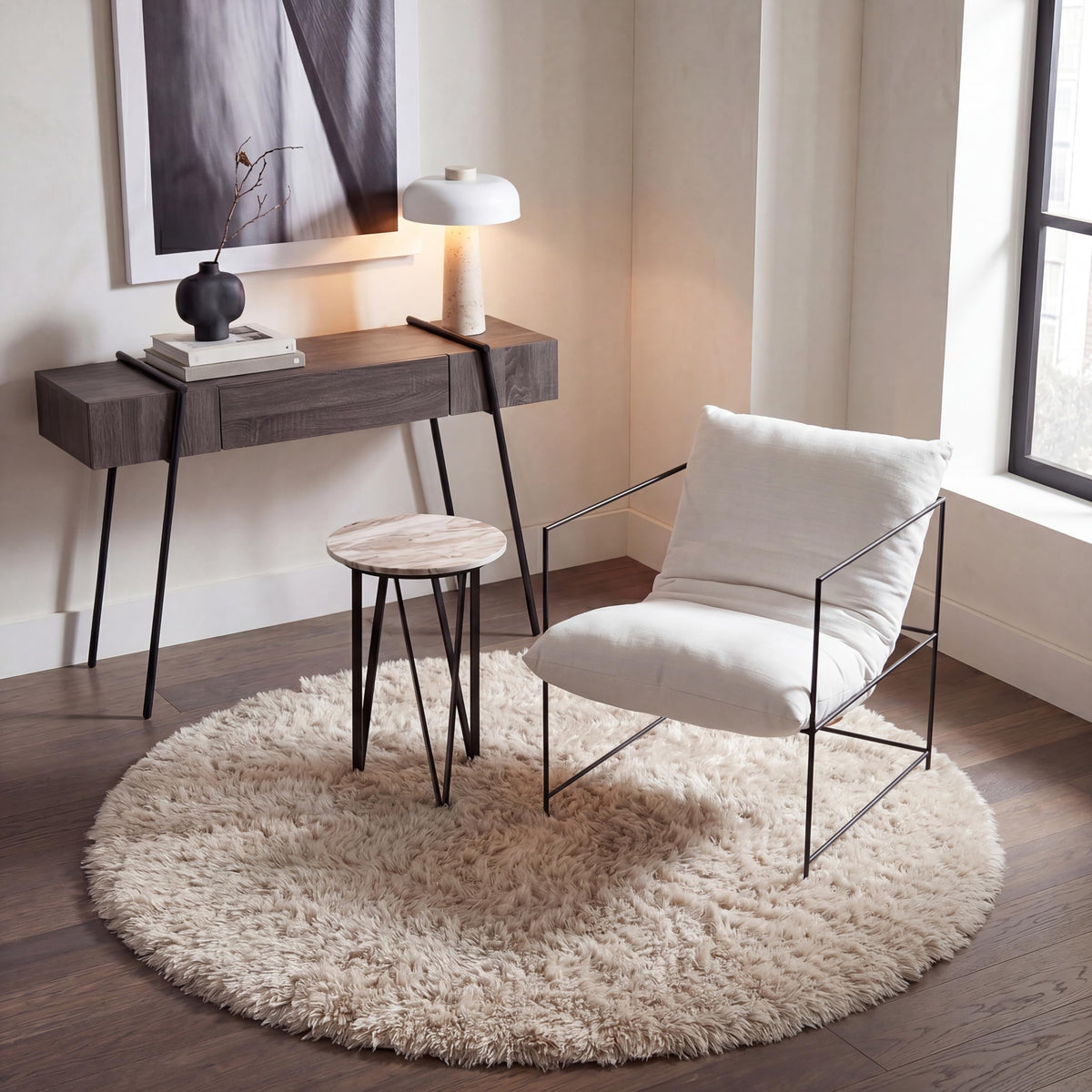 SAFAVIEH Venice Shag Collection Area Rug - 7'6" x 9'6", Pearl, Handmade Glam, 3-inch Thick Ideal for High Traffic Areas in Living Room, Bedroom (SG256P)