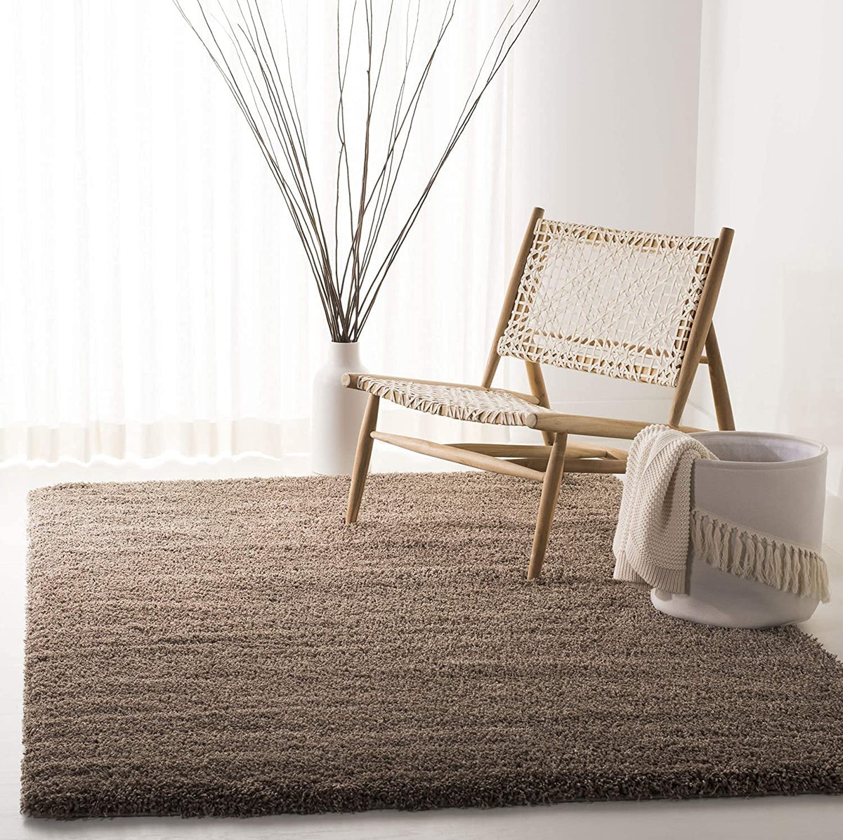 SAFAVIEH Area Rug 8x10 - California Shag Collection - Large - Beige, Non-Shedding & Easy to Clean, Ultra Plush Thick Pile, Ideal for Living Room, Bedroom, Dining Space (SG151-1313)