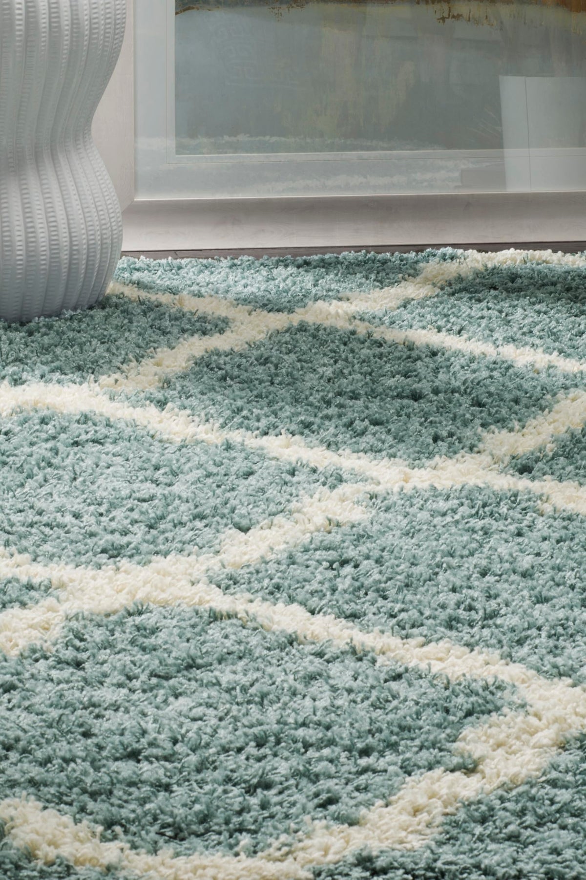 SAFAVIEH Dallas Shag Collection 8' x 10' Beige/Ivory SGD257D Trellis Non-Shedding Living Room Bedroom Dining Room Entryway Plush 1.5-inch Thick Area Rug