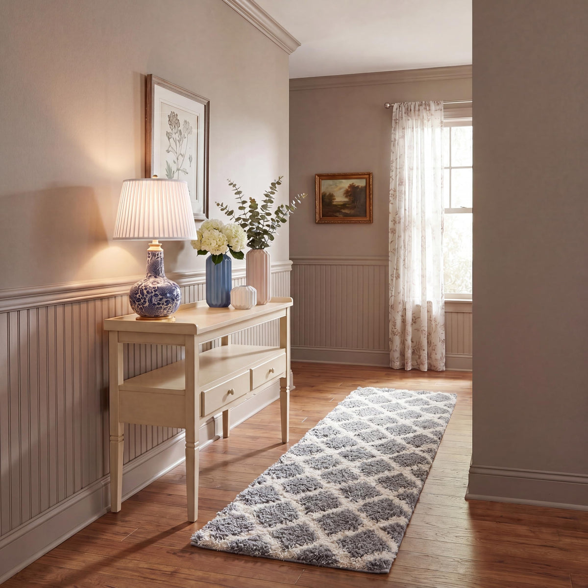 SAFAVIEH Area Rug 8x10 - Dallas Shag Collection - Large - Dark Grey & Ivory, Trellis Pattern, Non-Shedding & Easy Cleaning, Plush Thick Pile, Ideal for Living Room, Bedroom, Dining Space (SGDS258A)
