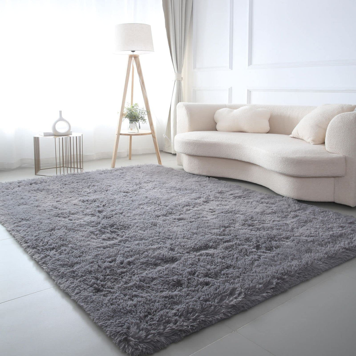 CAIYUECS White Fluffy Bedroom Rug 5x7 – Ultra Soft Shag Dorm Decor