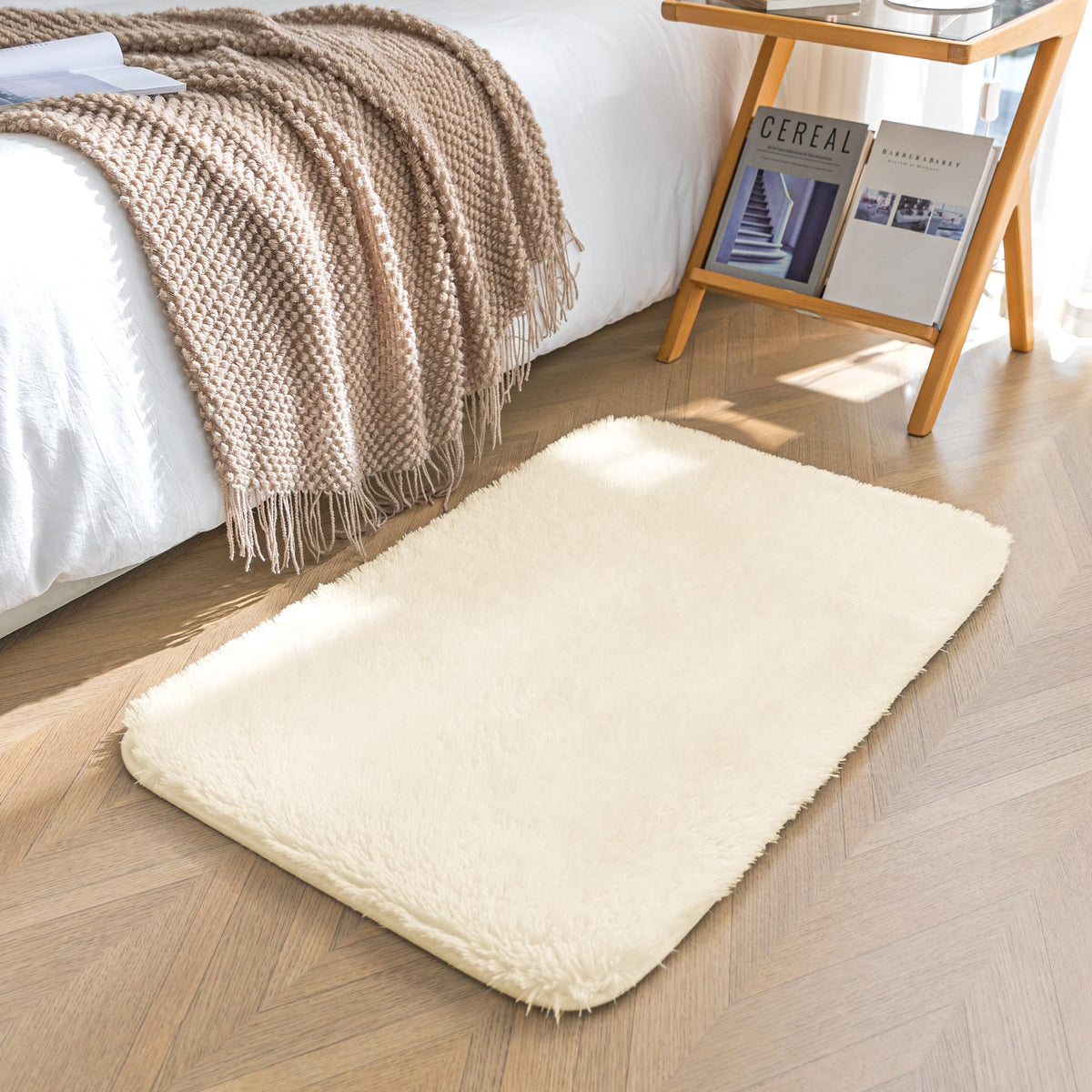 Amazon Basics Fluffy Washable Area Rug, Shaggy Carpet for Living Room, Bedroom, 5' W × 7' L, Pink