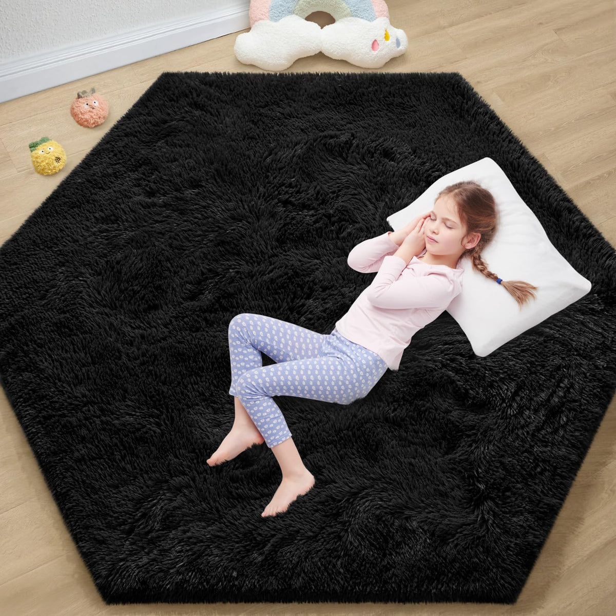 EVOIONOS Pink Round Rug for Bedroom, 4x4 Ft Fluffy Soft Circle Area Rugs for Living Room, Plush Shaggy Circular Carpet for Indoor Floor Bedside Girls Nursery, Machine-Washable Home Decor Aesthetic