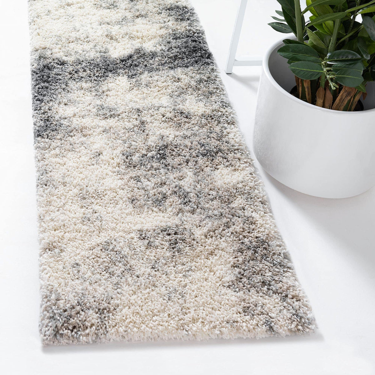 Rugs.com - Soft Touch Shag Rug – 7' 1 x 10' Khaki Shag Rug – Plush Easy-Clean Area Rug, Ideal for Bedrooms, Living Rooms, and Offices