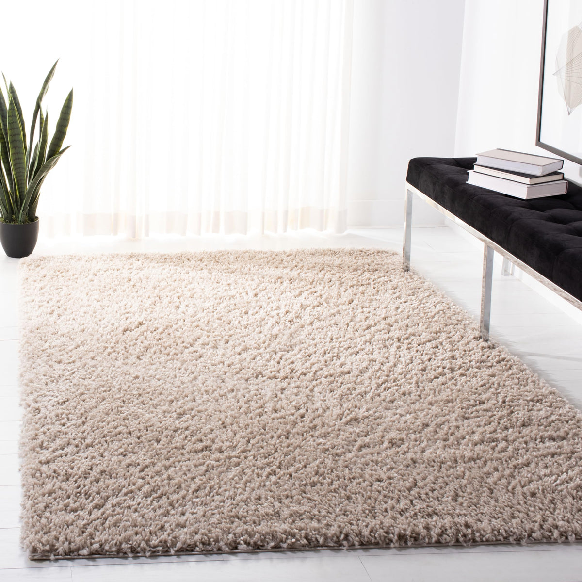 SAFAVIEH August Shag Rug 5'3"x7'6", Soft Plush Modern Ivory AUG200C