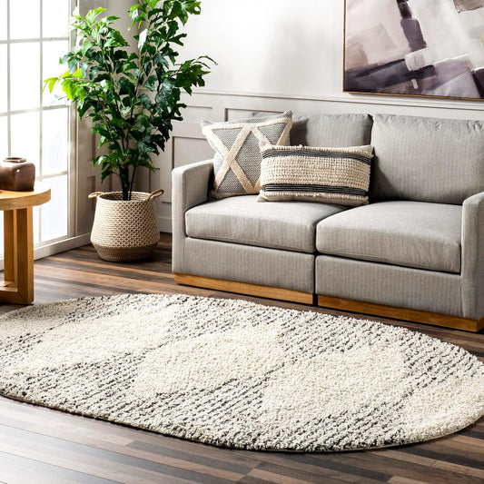 nuLOOM Bria Off White Diamond Power Loomed Area Rug, Oval 3' x 5'