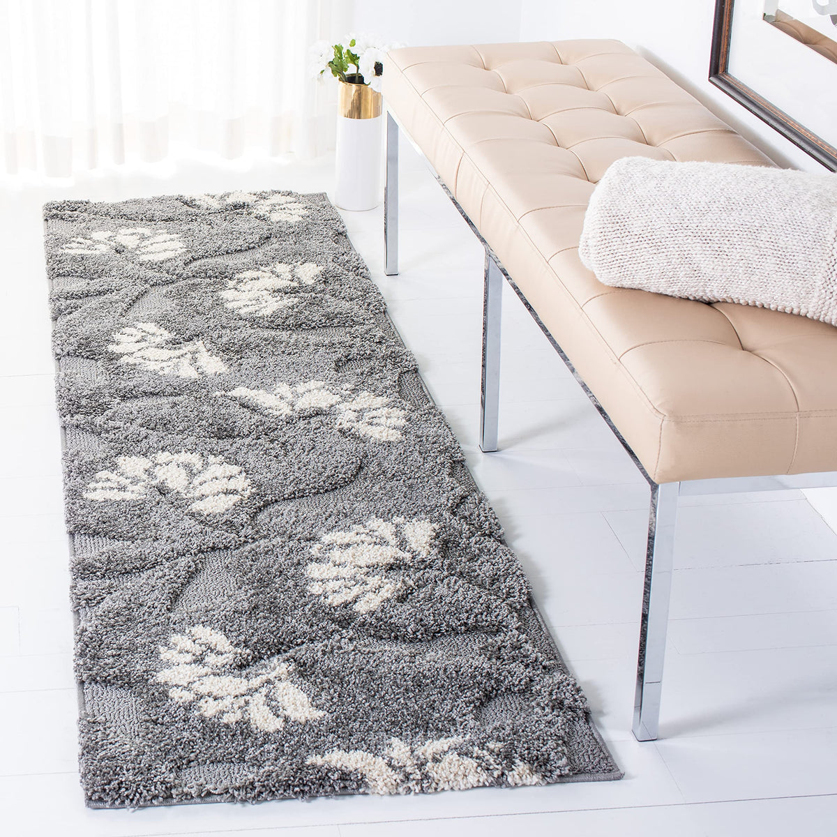 SAFAVIEH Area Rug 8x10 - Florida Shag Collection - Large - Smoke & Beige, Floral Design, Non-Shedding & Easy Cleaning, Plush Thick Pile, Ideal for Living Room, Bedroom, Dining Space (SG459-7913)