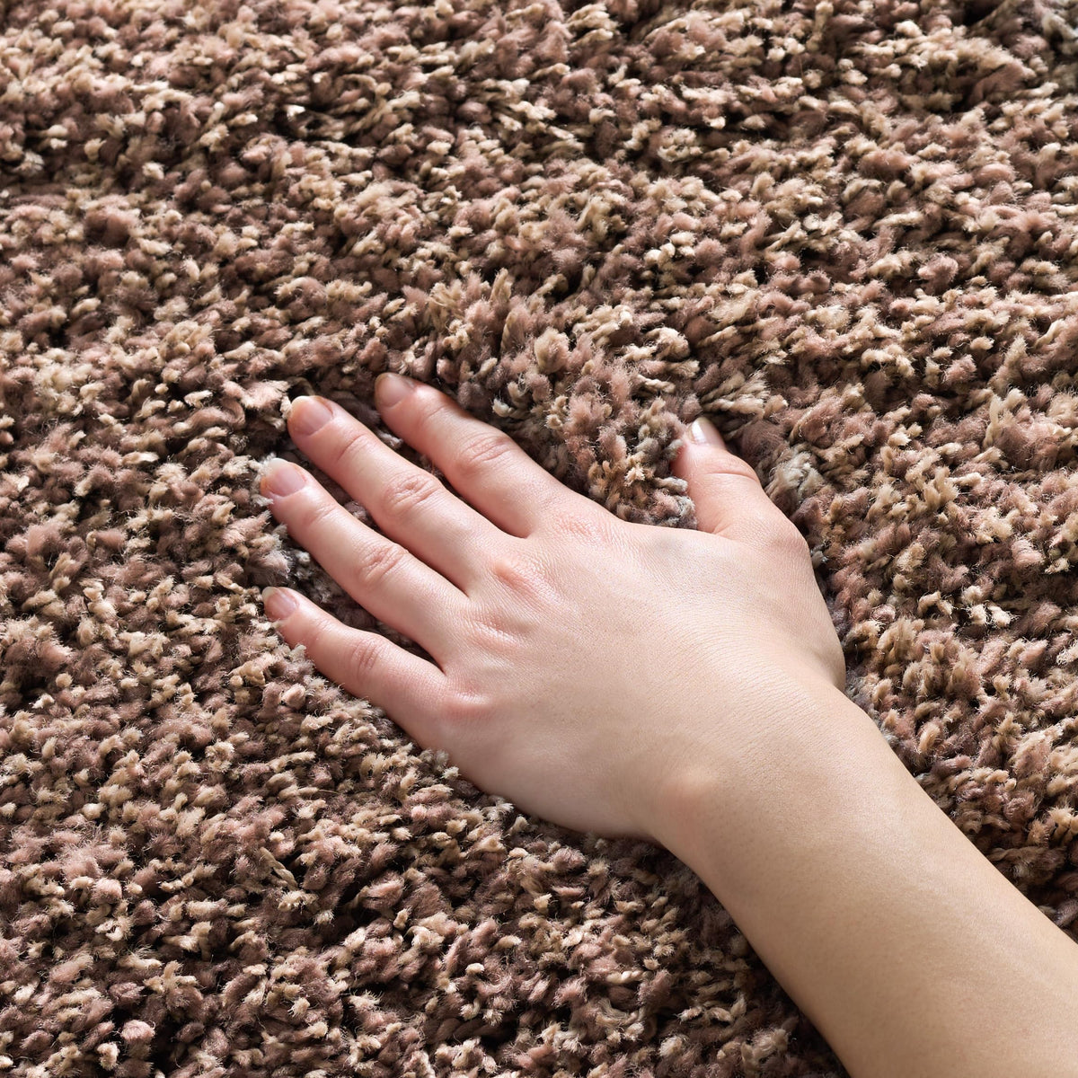 SAFAVIEH Area Rug 8x10 - California Shag Collection - Large - Beige, Non-Shedding & Easy to Clean, Ultra Plush Thick Pile, Ideal for Living Room, Bedroom, Dining Space (SG151-1313)