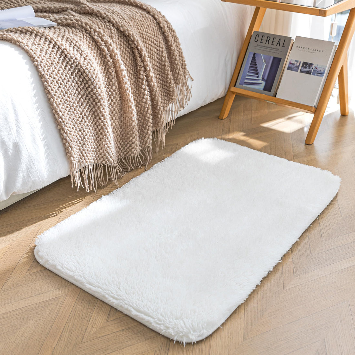 Amazon Basics Fluffy Washable Area Rug, Shaggy Carpet for Living Room, Bedroom, 5' W × 7' L, Pink