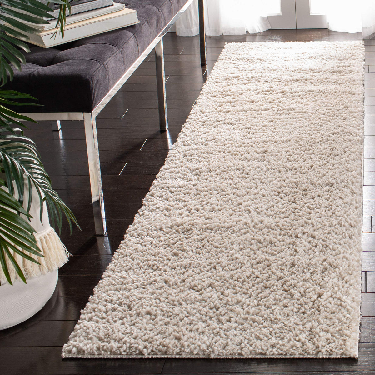 SAFAVIEH August Shag Rug 8'x10', Soft Plush Modern Ivory AUG900C