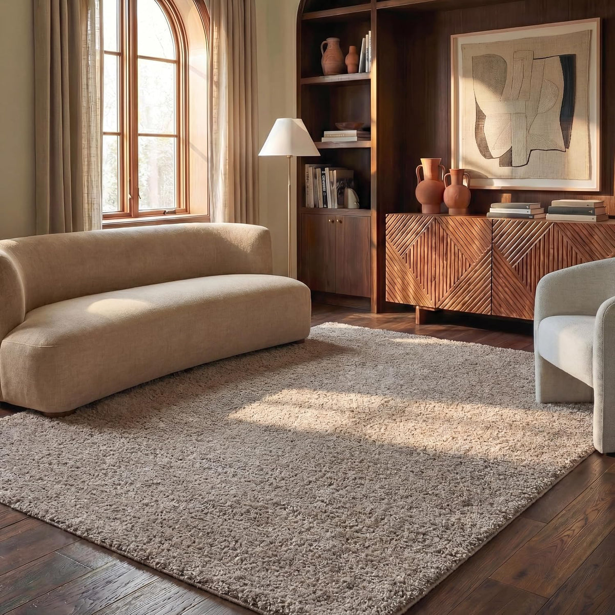 SAFAVIEH Area Rug 8x10 - Athens Shag Collection - Large - Beige, Non-Shedding & Easy to Clean, Ideal for Living Room, Bedroom, Dining Space (SGA119G)