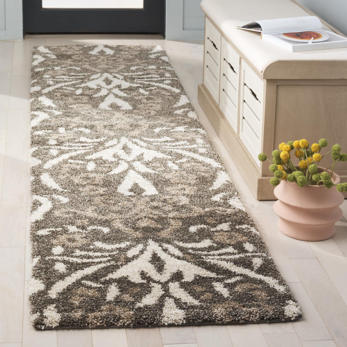 SAFAVIEH Florida Shag Collection Area Rug - 8'6" x 12', Smoke & Beige, Floral Design, Non-Shedding & Easy Care, 1.2-inch Thick Ideal for High Traffic Areas in Living Room, Bedroom (SG457-7913)