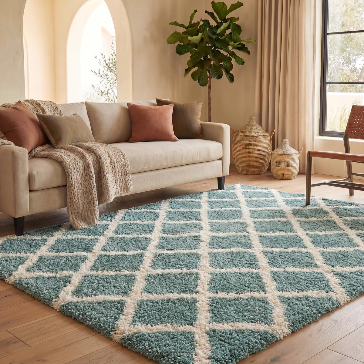 SAFAVIEH Area Rug 8x10 - Dallas Shag Collection - Large - Dark Grey & Ivory, Trellis Pattern, Non-Shedding & Easy Cleaning, Plush Thick Pile, Ideal for Living Room, Bedroom, Dining Space (SGDS258A)