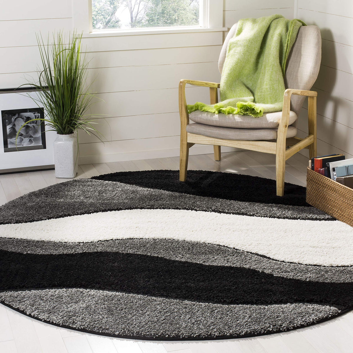 SAFAVIEH Florida Shag Collection Area Rug - 6' x 9', Ivory & Grey, Abstract Design, Non-Shedding & Easy Care, 1.2-inch Thick Ideal for High Traffic Areas in Living Room, Bedroom (SG475-1180)