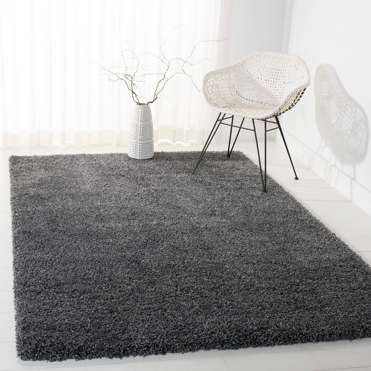 SAFAVIEH Area Rug 8x10 - California Shag Collection - Large - Beige, Non-Shedding & Easy to Clean, Ultra Plush Thick Pile, Ideal for Living Room, Bedroom, Dining Space (SG151-1313)