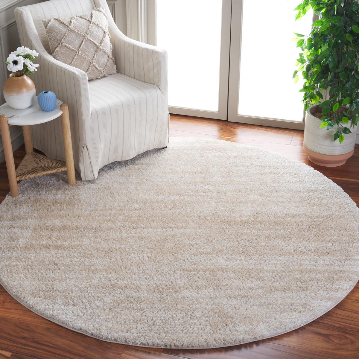 SAFAVIEH Area Rug 8x10 - Tahoe Shag Collection - Large - Blue & Ivory, Modern Design, Non-Shedding & Easy Cleaning, Plush Thick Pile, Ideal for Living Room, Bedroom, Dining Space (THO653M)