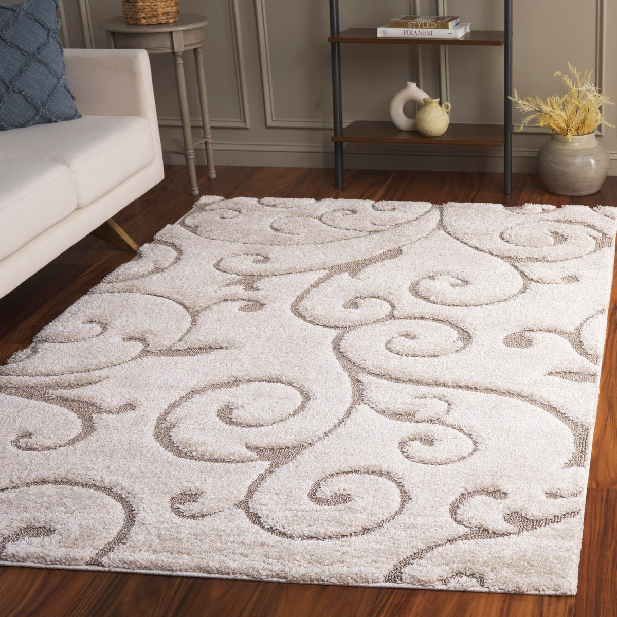 SAFAVIEH Florida Shag Rug 8'x10', Soft Plush Cream & Beige SG455-1113
