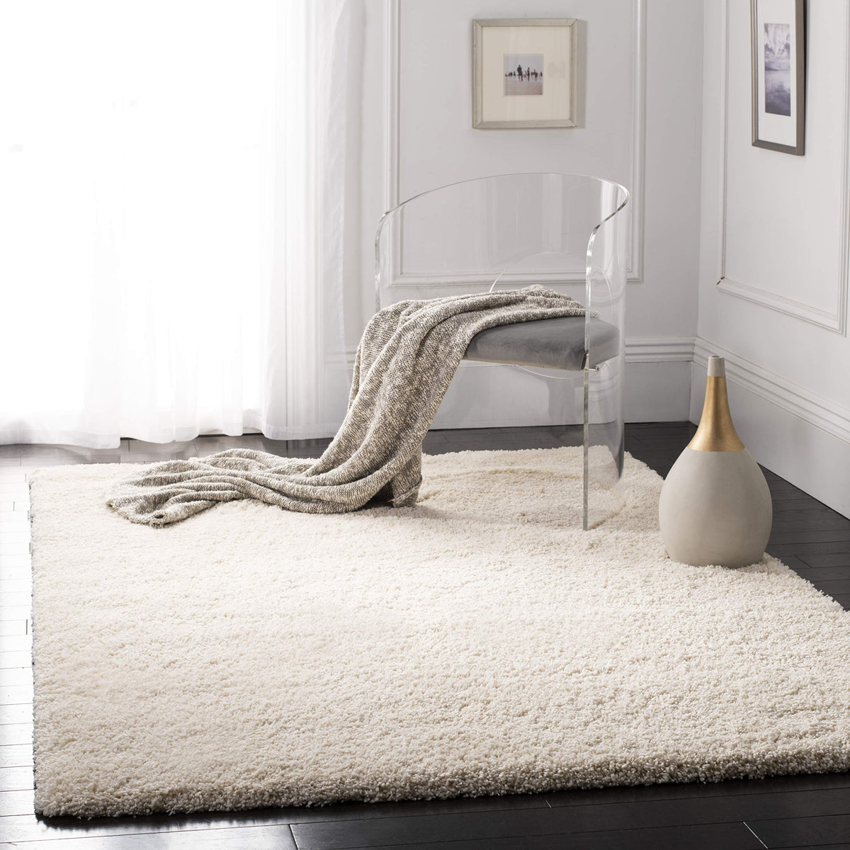SAFAVIEH Area Rug 8x10 - California Shag Collection - Large - Beige, Non-Shedding & Easy to Clean, Ultra Plush Thick Pile, Ideal for Living Room, Bedroom, Dining Space (SG151-1313)