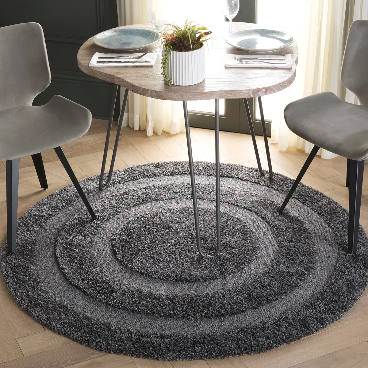 SAFAVIEH Florida Shag Rug 8'x10', Soft Plush Modern Cream SG454-1111