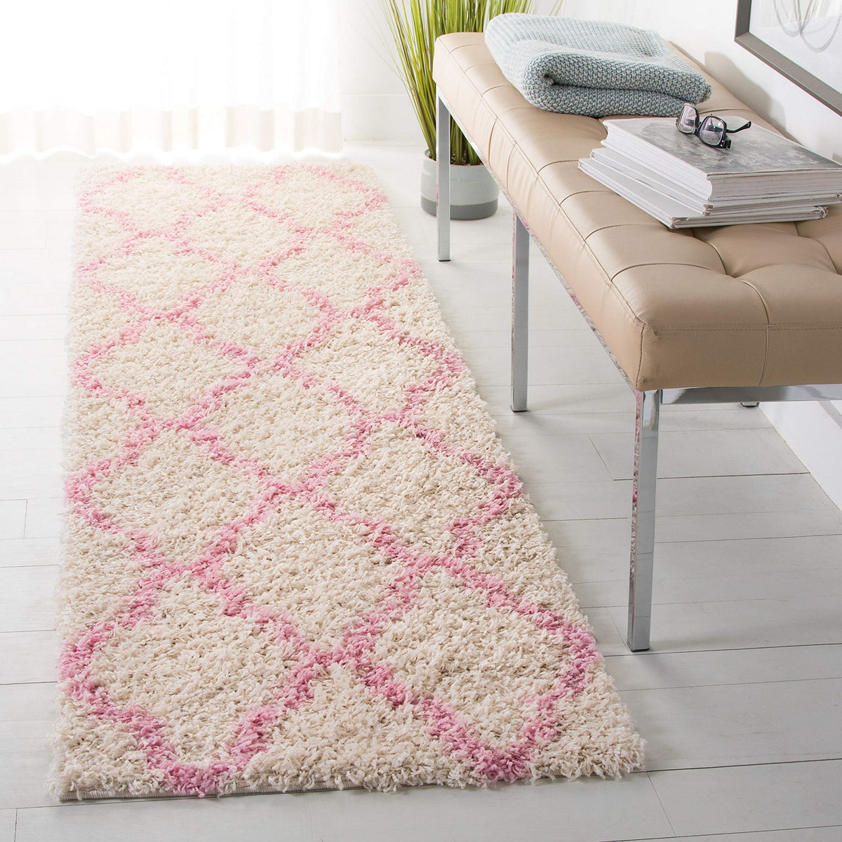 SAFAVIEH Dallas Shag Collection 8' x 10' Beige/Ivory SGD257D Trellis Non-Shedding Living Room Bedroom Dining Room Entryway Plush 1.5-inch Thick Area Rug