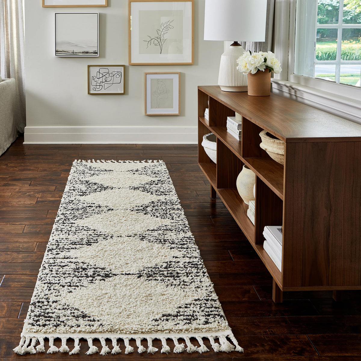 nuLOOM Bria Off White Diamond Power Loomed Area Rug, Oval 3' x 5'