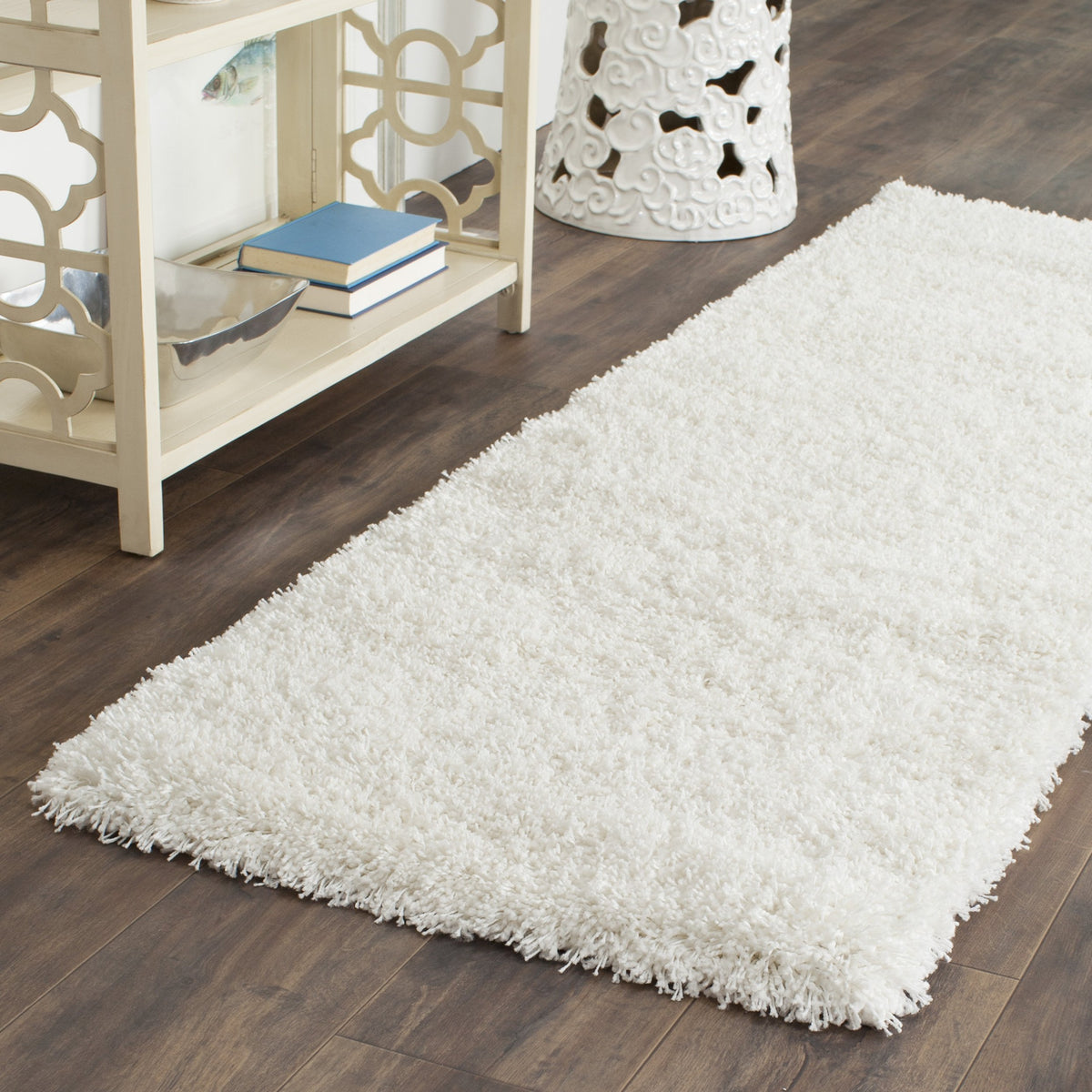 SAFAVIEH Area Rug 8x10 - California Shag Collection - Large - Beige, Non-Shedding & Easy to Clean, Ultra Plush Thick Pile, Ideal for Living Room, Bedroom, Dining Space (SG151-1313)