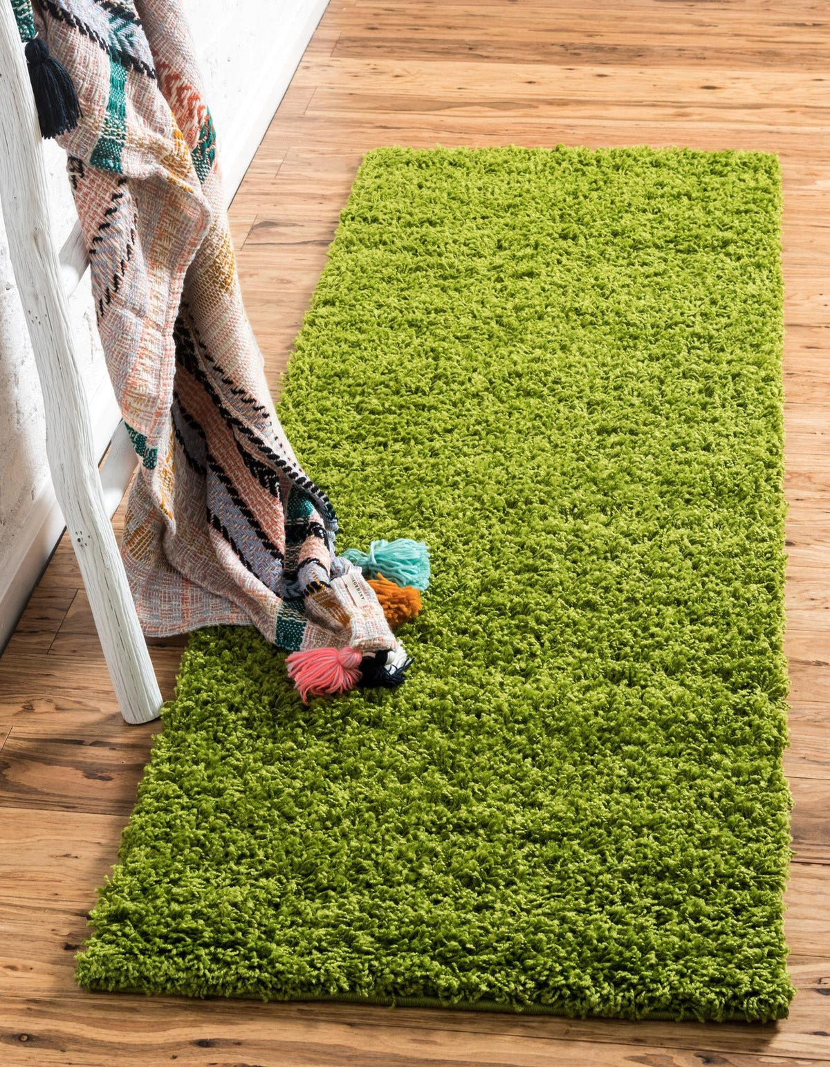 Unique Loom Solid Shag Collection Area Rug (8' x 10' Rectangle, Sandy Brown)