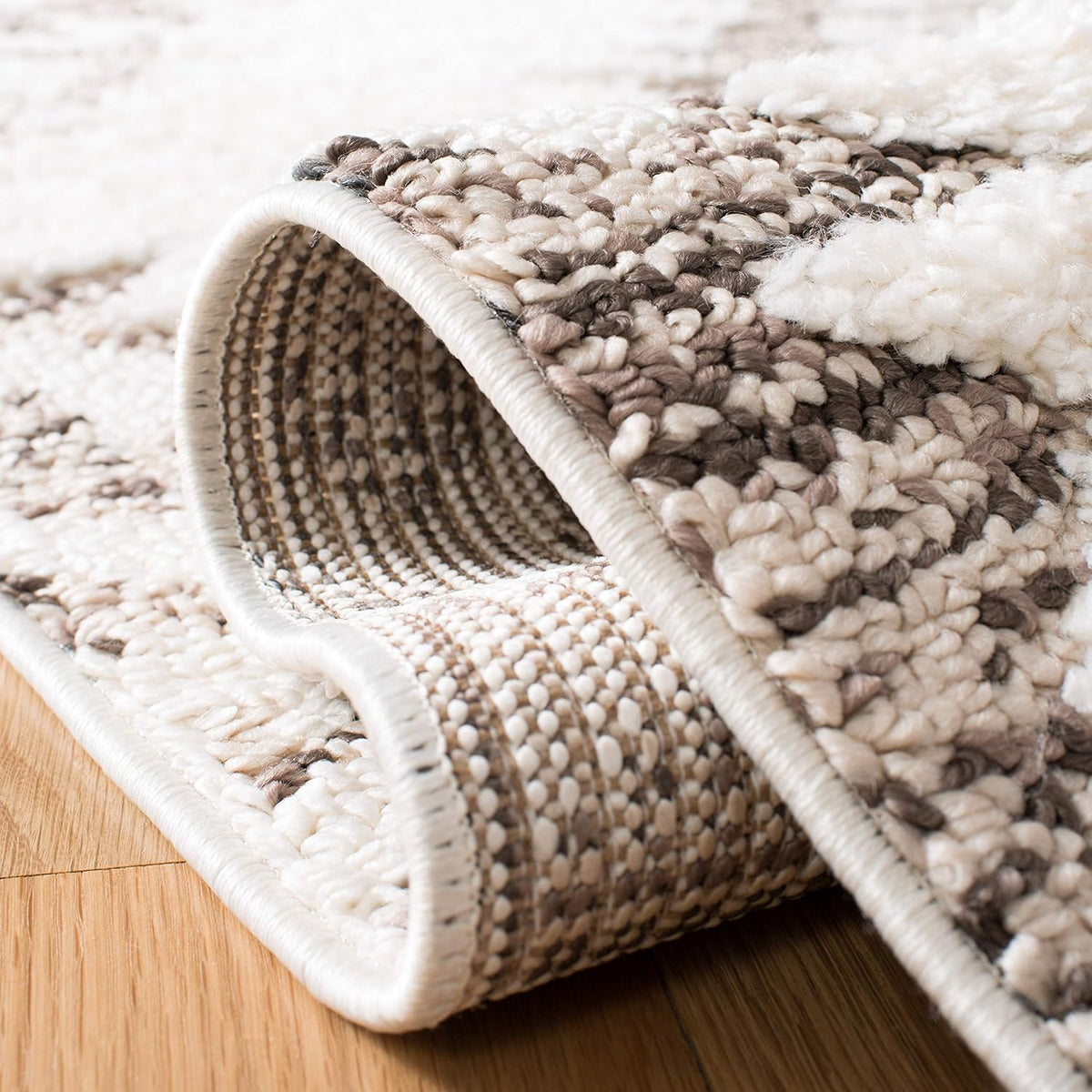 SAFAVIEH Moroccan Tassel Shag Rug 10'x14', Soft Plush Ivory & Brown MTS652A