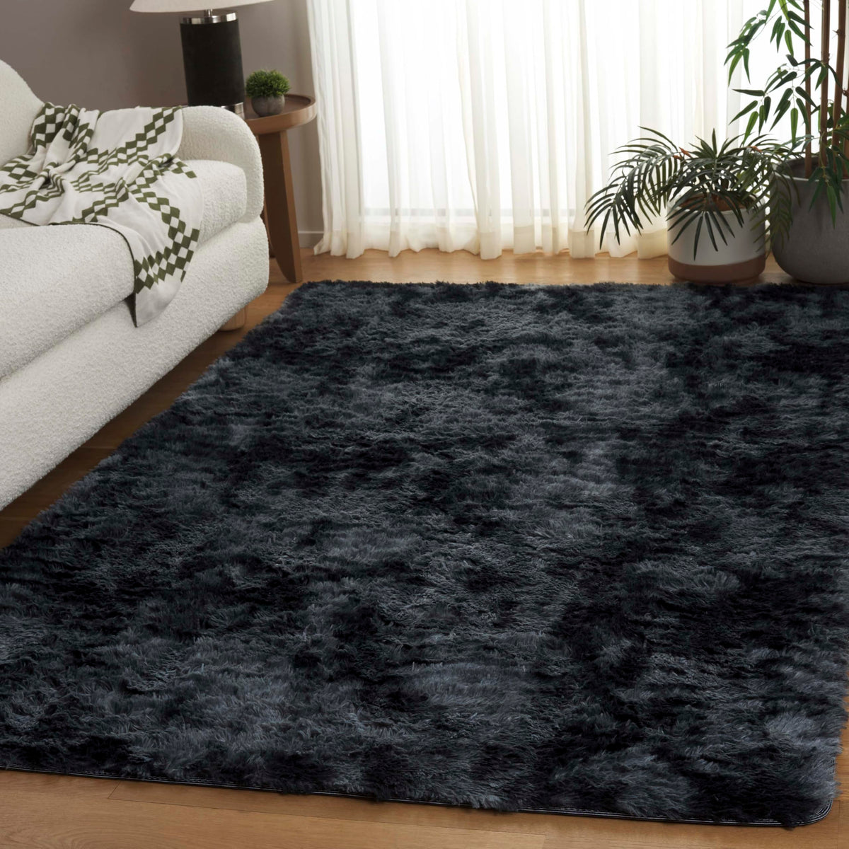 SAFAVIEH Rainbow Shag Collection Area Rug - 8' x 10', Light Beige, Slip Resistant, Non-Shedding & Easy Care, 1.6-inch Thick, Ideal for Living Room, Bedroom, Home Office, Dining Space (RBO100A-8)