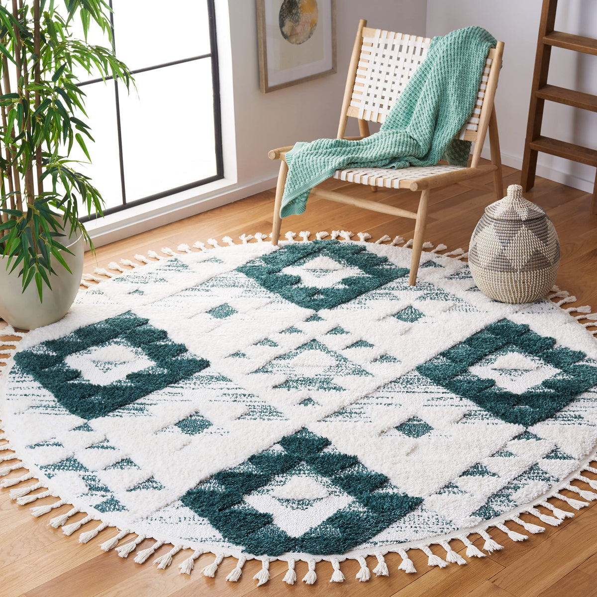SAFAVIEH Moroccan Tassel Shag Rug 5'3"x7'6", Ivory & Brick Rust MTS688P