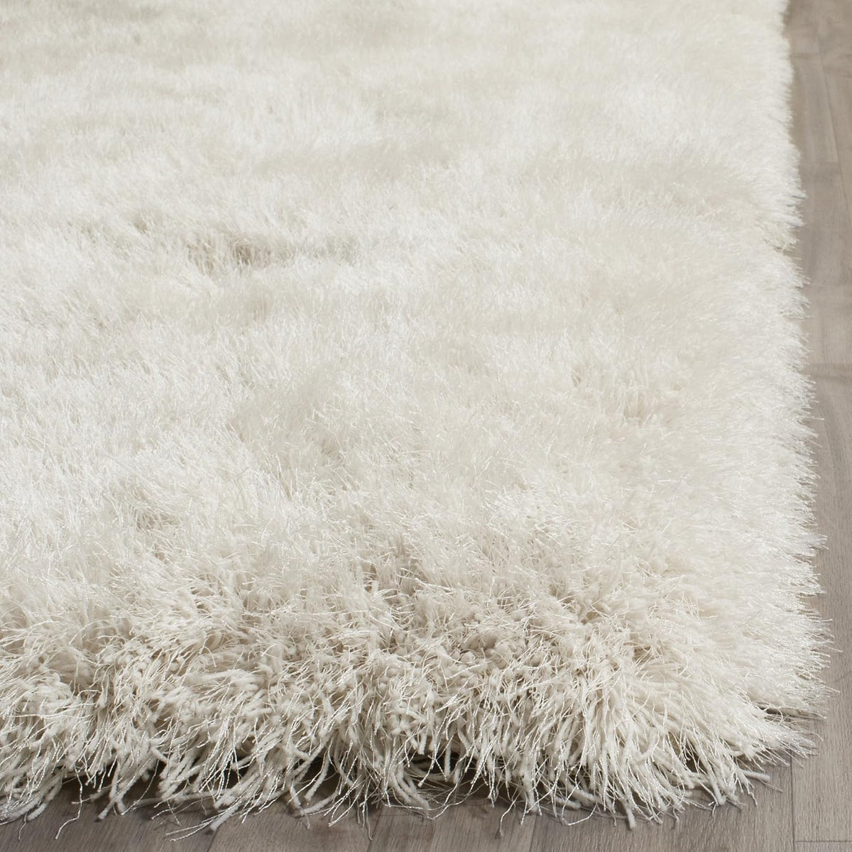 SAFAVIEH Venice Shag Collection Area Rug - 7'6" x 9'6", Pearl, Handmade Glam, 3-inch Thick Ideal for High Traffic Areas in Living Room, Bedroom (SG256P)