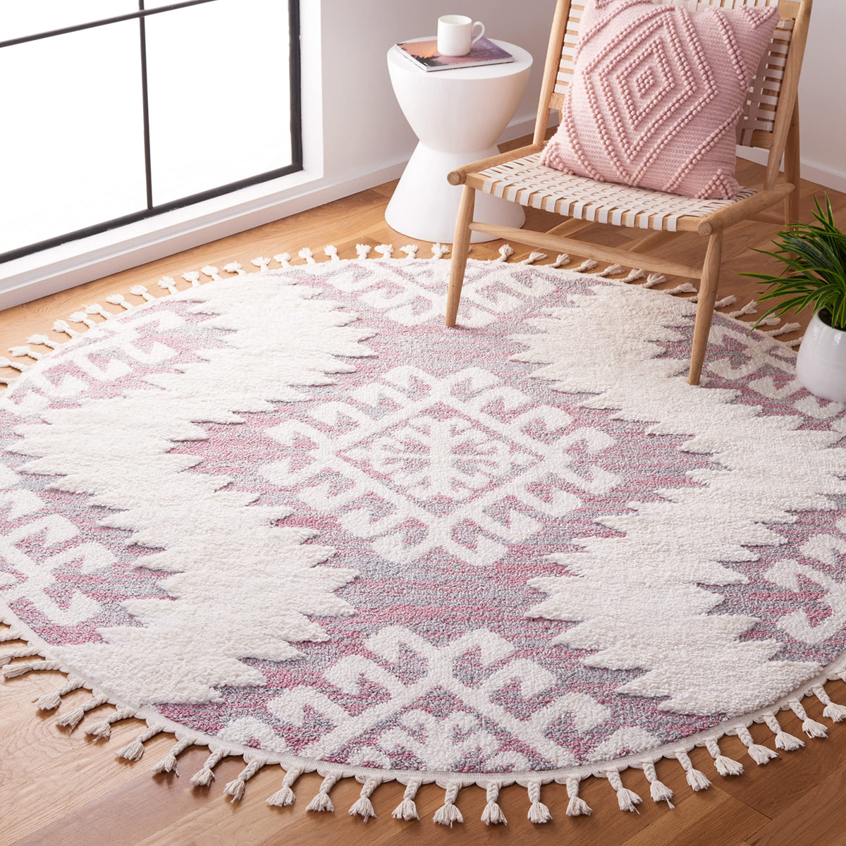 SAFAVIEH Moroccan Tassel Shag Rug 10'x14', Soft Plush Ivory & Brown MTS652A