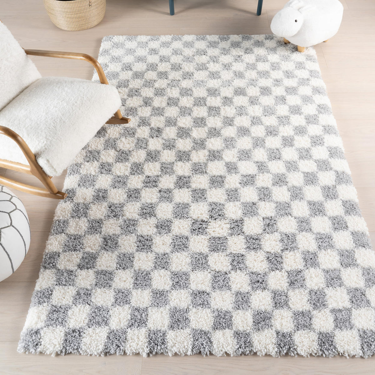 nuLOOM Adelaide Beige Checkered Power Loomed Area Rug, 5' x 8'