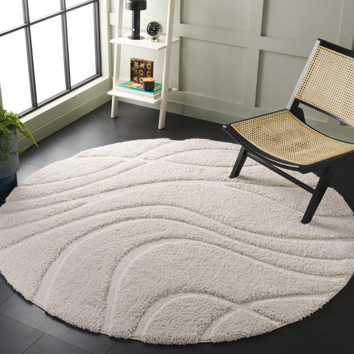 SAFAVIEH Florida Shag Rug 6'x9', Soft Plush Modern Cream & Beige SG471-1113