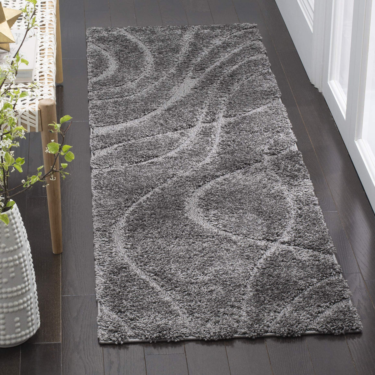 SAFAVIEH Florida Shag Rug 6'x9', Soft Plush Modern Cream & Beige SG471-1113