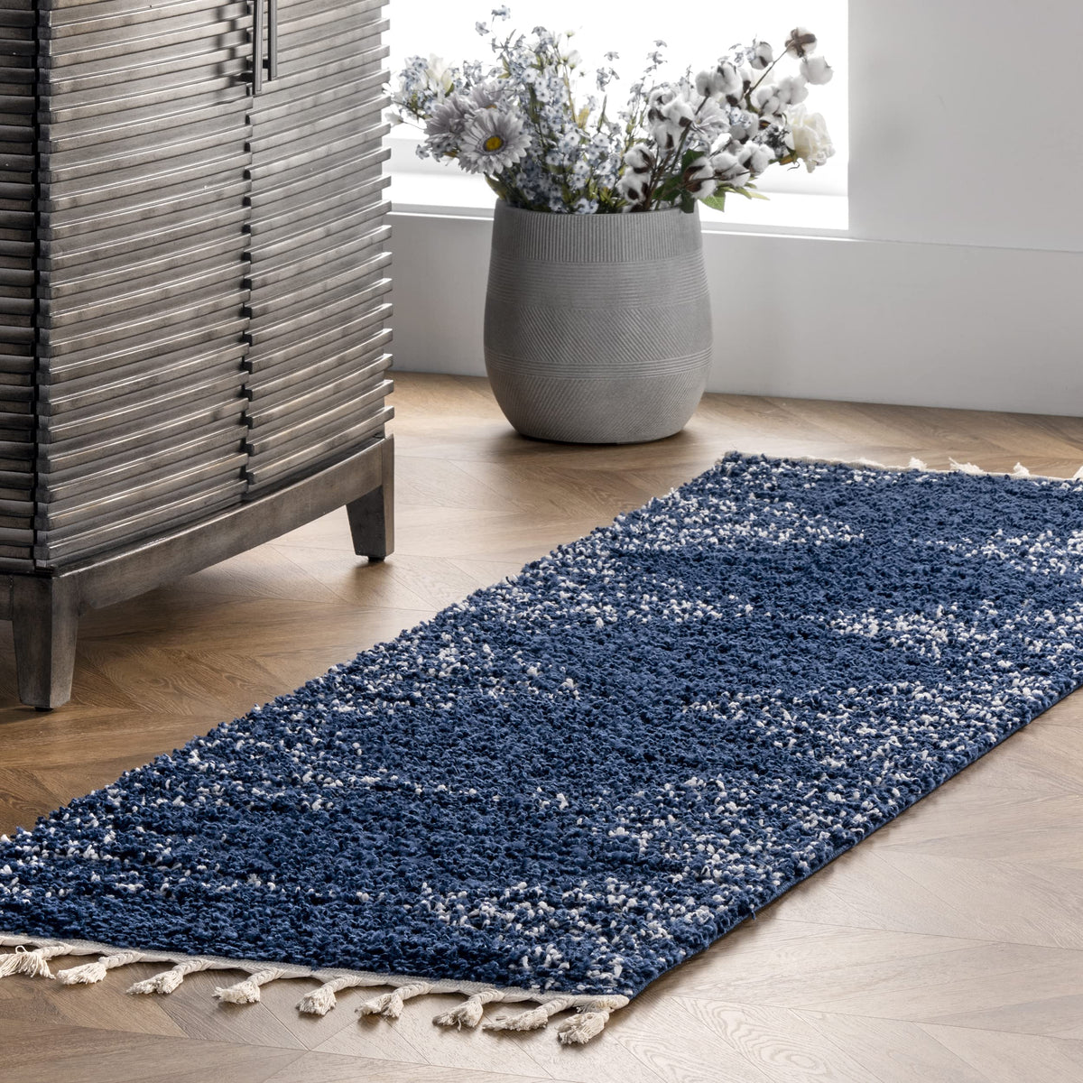 nuLOOM Bria Off White Diamond Power Loomed Area Rug, Oval 3' x 5'
