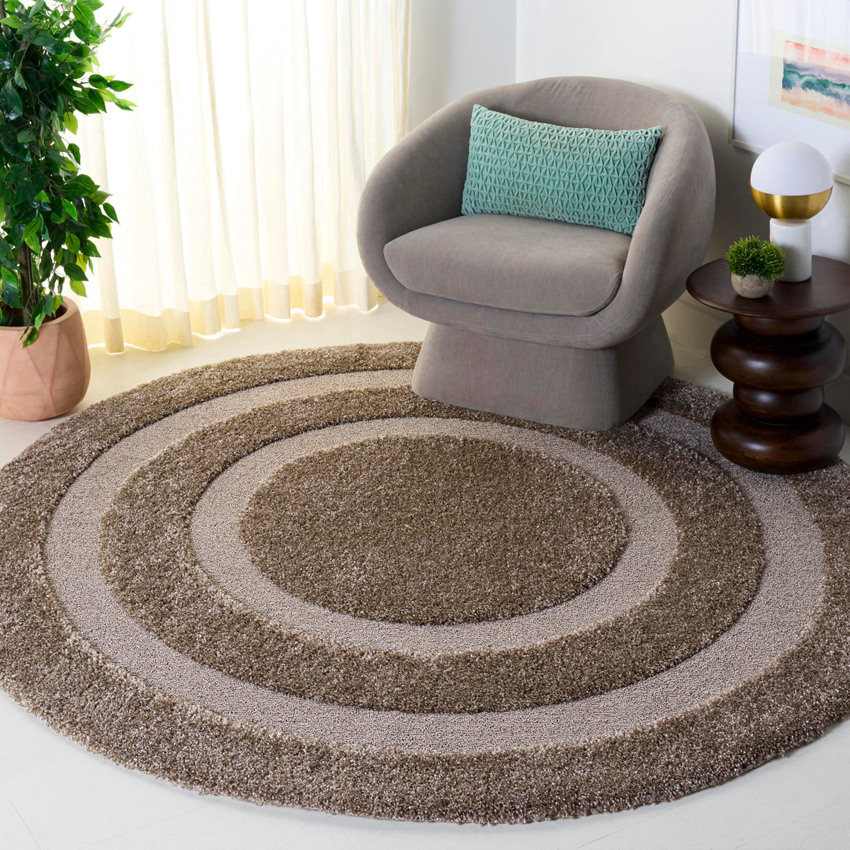 SAFAVIEH Florida Shag Rug 8'x10', Soft Plush Modern Cream SG454-1111