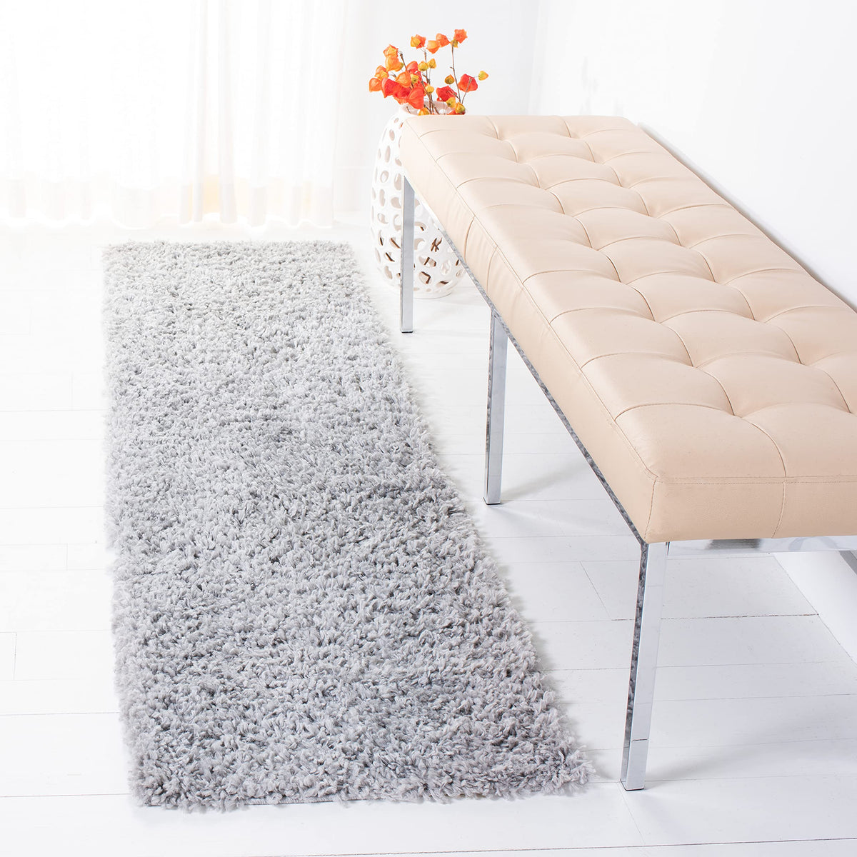SAFAVIEH August Shag Rug 5'3"x7'6", Soft Plush Modern Ivory AUG200C