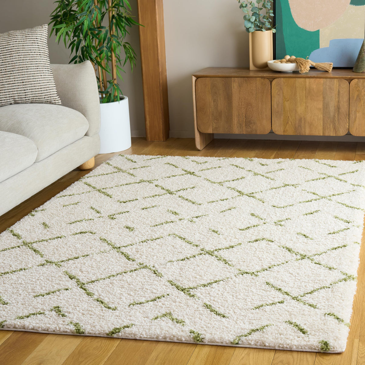 SAFAVIEH Arizona Shag Rug 5'1"x7'6", Soft Plush Ivory & Beige ASG743A