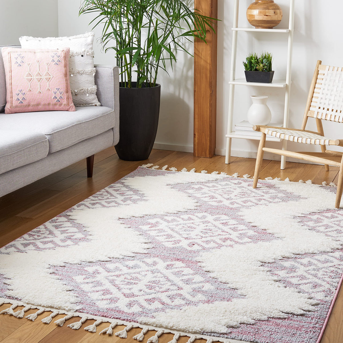 SAFAVIEH Moroccan Tassel Shag Rug 10'x14', Soft Plush Ivory & Brown MTS652A
