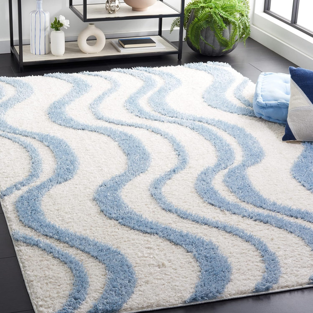 SAFAVIEH Norway Shag Collection Area Rug - 5'3" x 7'6", Blue & Ivory, Wave Design, Non-Shedding & Easy Care, 1.2-inch Thick Ideal for High Traffic Areas in Living Room, Bedroom (NOR210M)