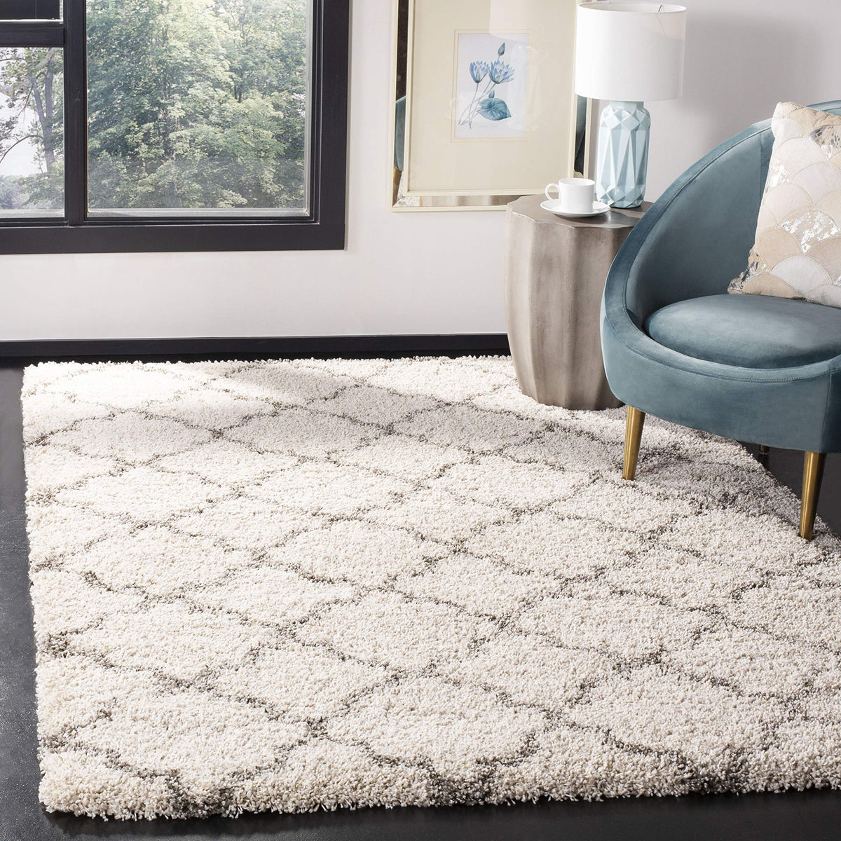 SAFAVIEH Hudson Shag Rug 9'x12', Soft Plush Modern Navy & Ivory SGH282C