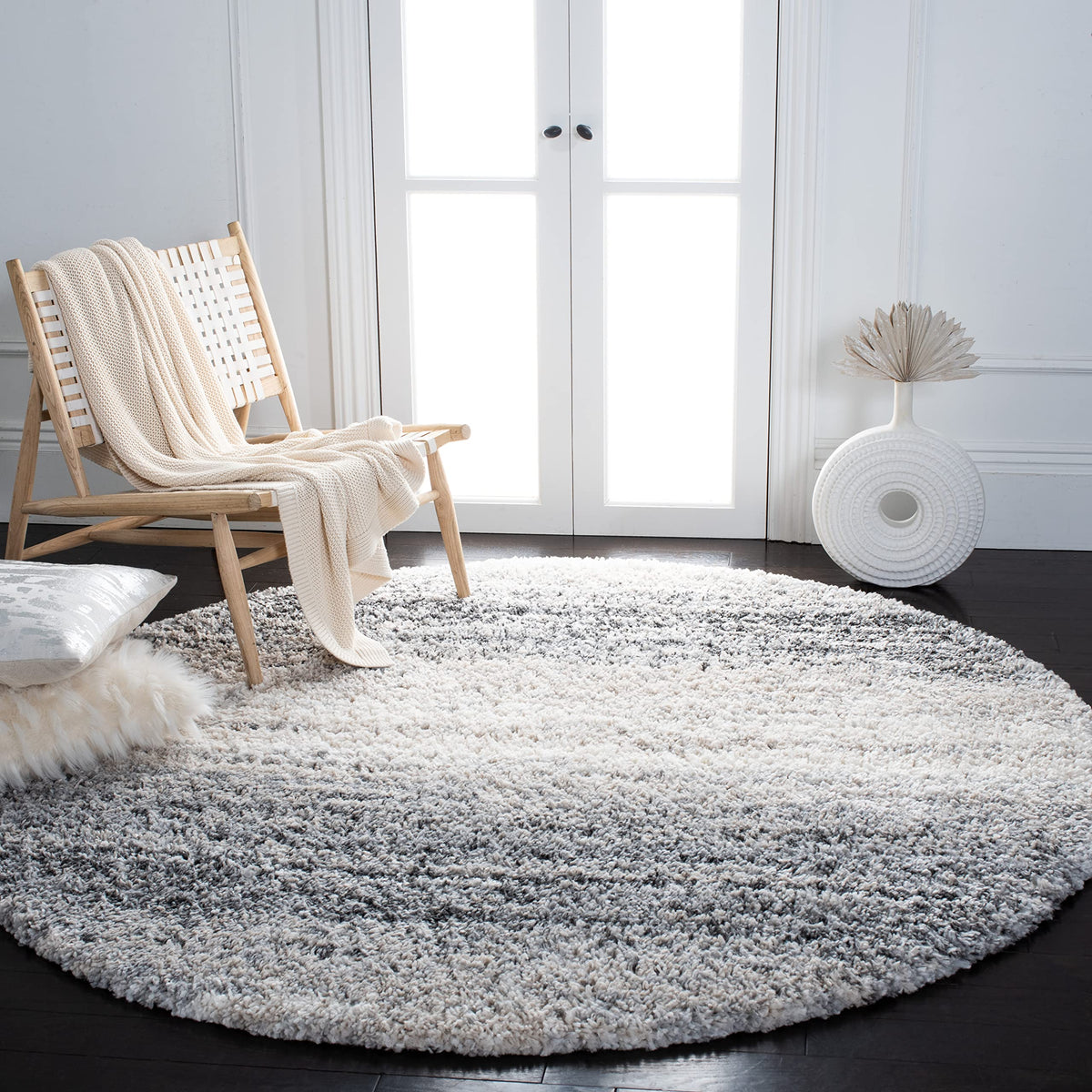 SAFAVIEH Fontana Shag Collection Area Rug - 10' x 14', Ivory & Grey, Modern Design, Non-Shedding & Easy Care, 2-inch Thick Ideal for High Traffic Areas in Living Room, Bedroom (FNT852A)