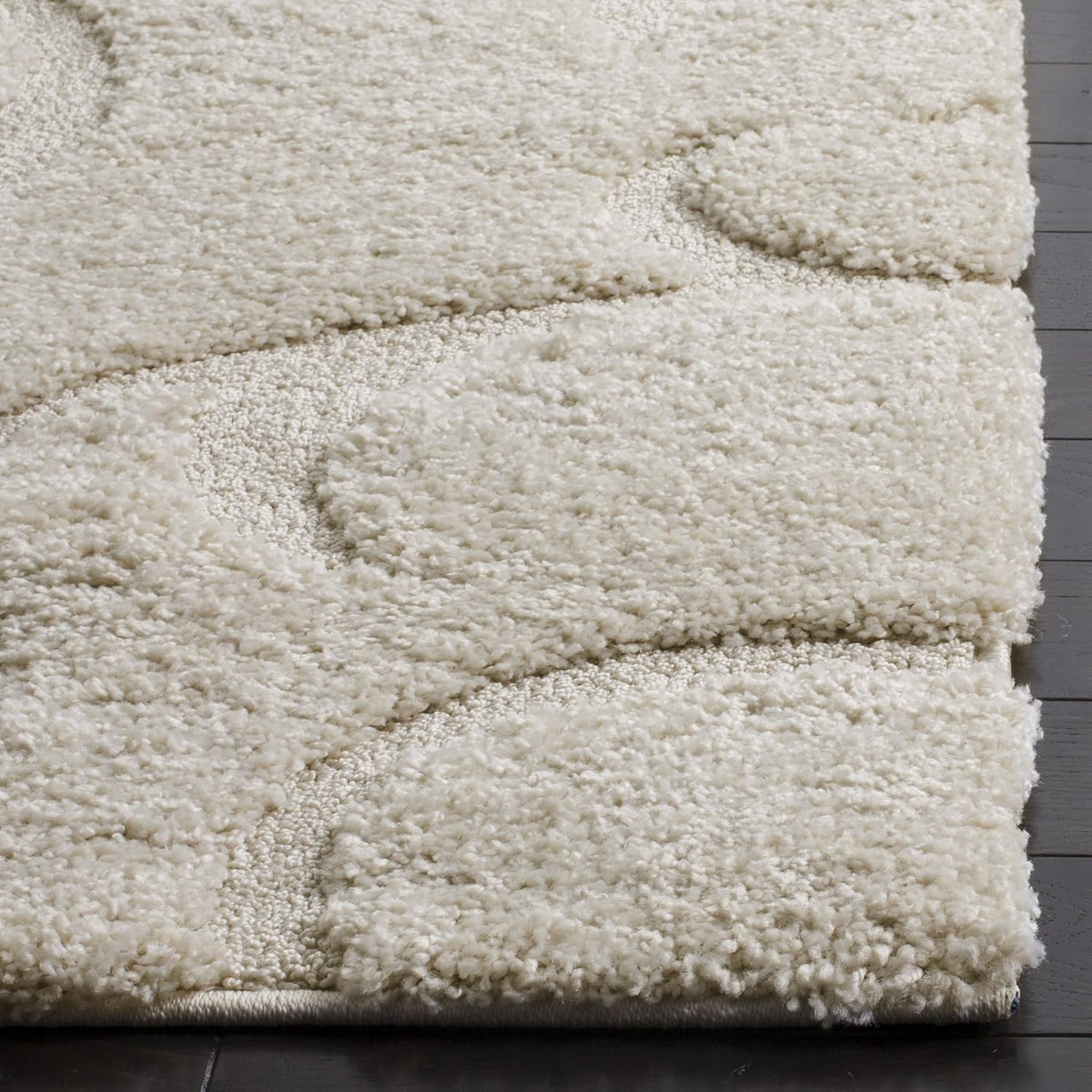 SAFAVIEH Florida Shag Collection Area Rug - 8'6" x 12', Creme & Creme, Scroll Design, Non-Shedding & Easy Care, 1.2-inch Thick Ideal for High Traffic Areas in Living Room, Bedroom (SG468-1111)