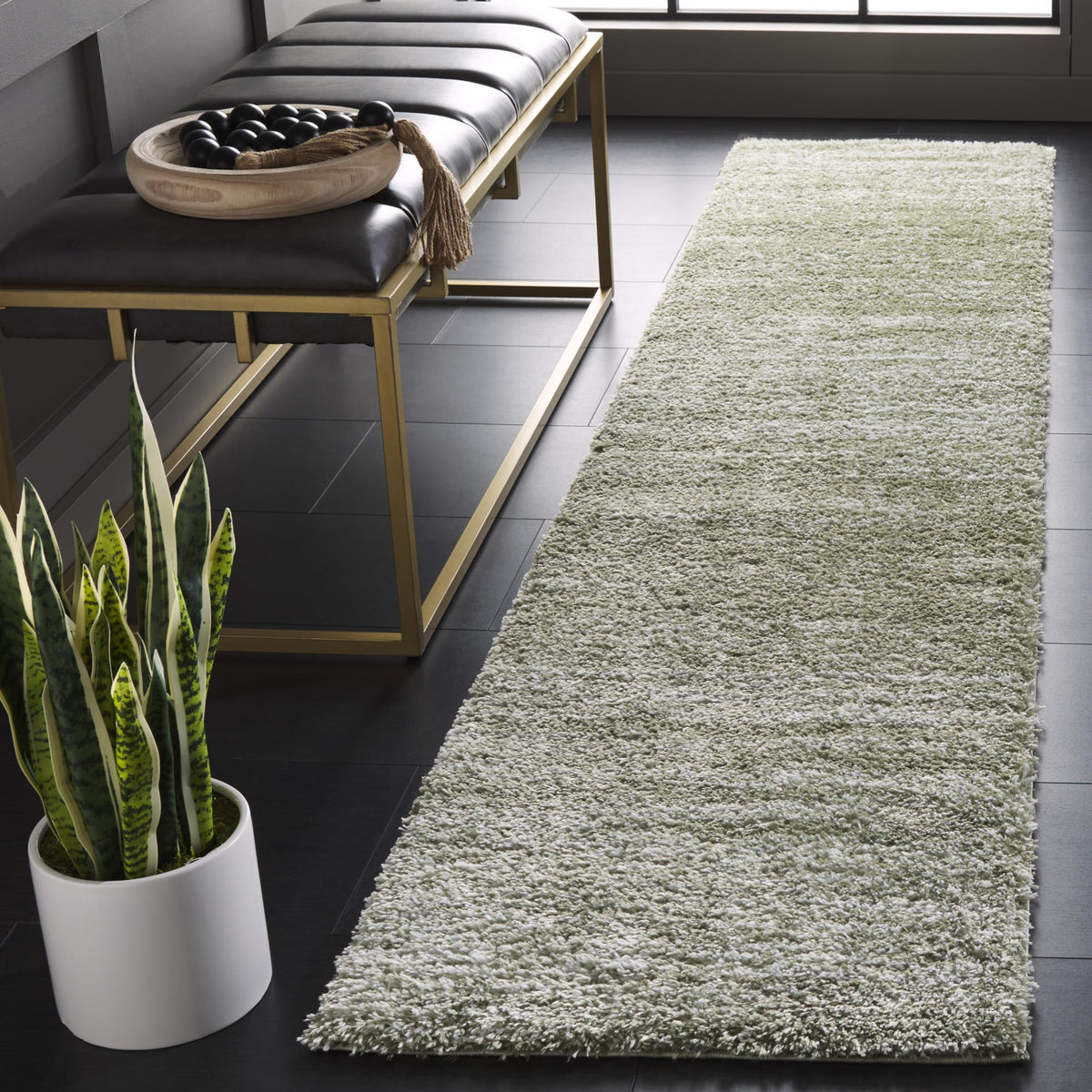 SAFAVIEH Area Rug 8x10 - Tahoe Shag Collection - Large - Blue & Ivory, Modern Design, Non-Shedding & Easy Cleaning, Plush Thick Pile, Ideal for Living Room, Bedroom, Dining Space (THO653M)